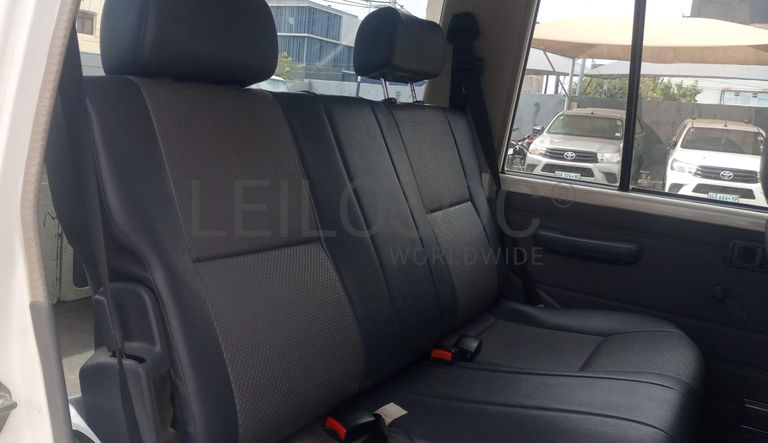 Toyota Land Cruiser - 2018