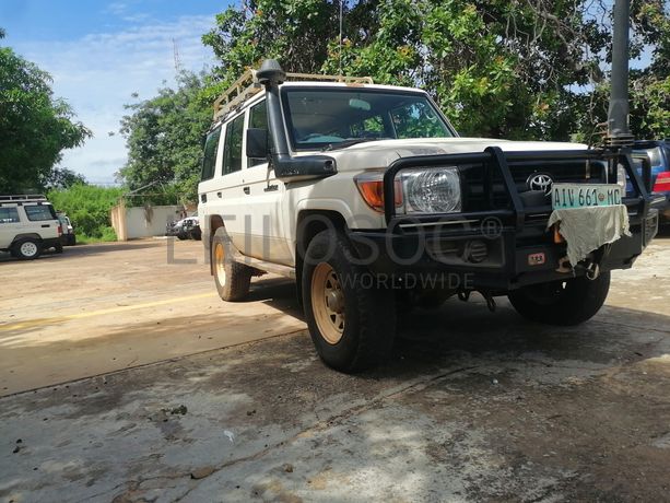 Toyota Land Cruiser - 2019