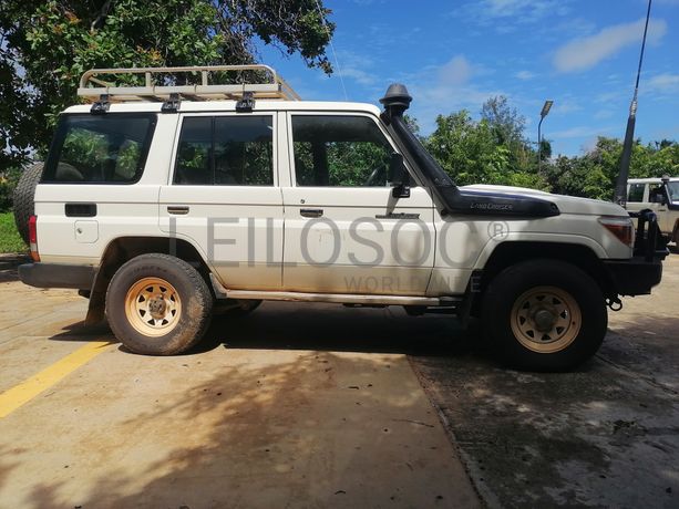 Toyota Land Cruiser - 2019