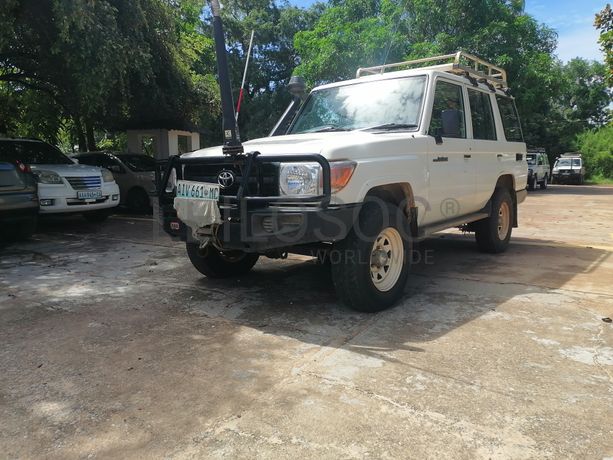 Toyota Land Cruiser - 2019