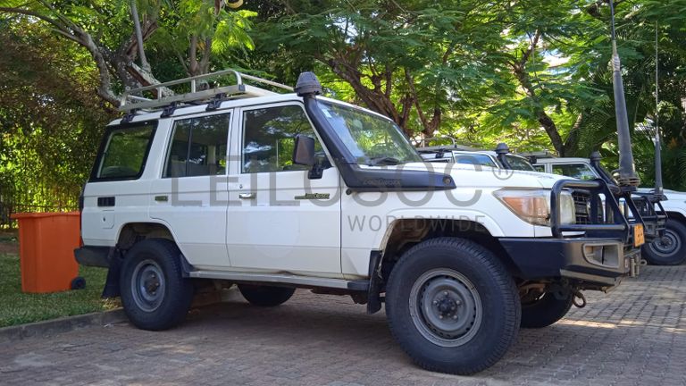 Toyota/Land Cruiser - 2018
