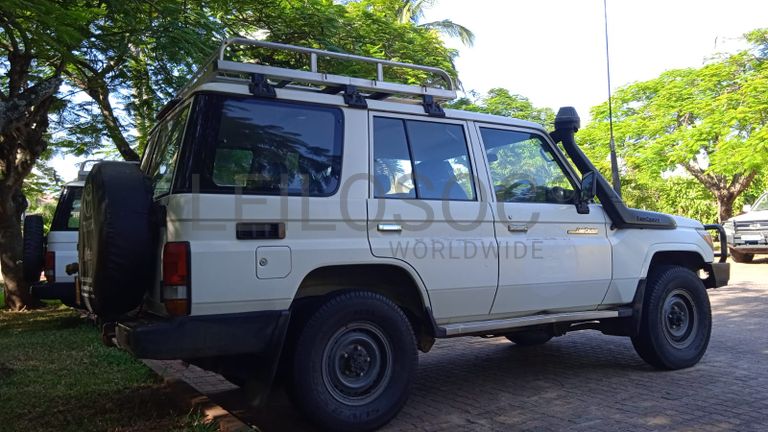 Toyota/Land Cruiser - 2018