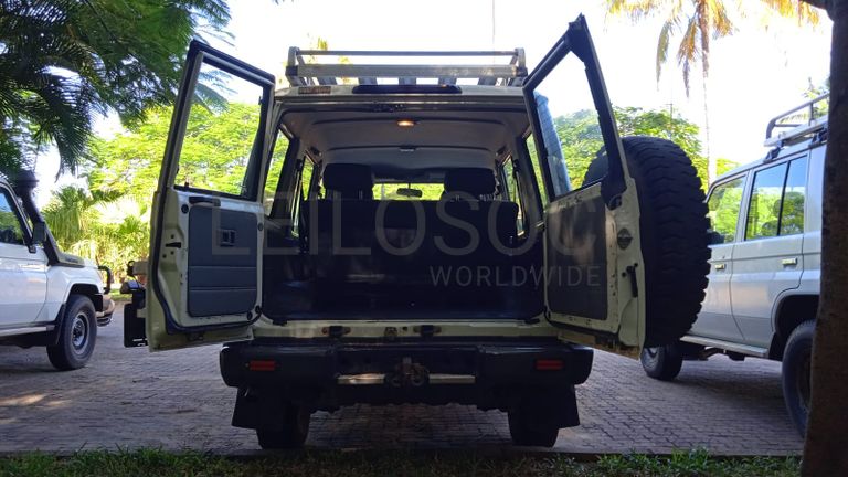 Toyota/Land Cruiser - 2018