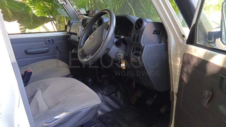 Toyota/Land Cruiser - 2018