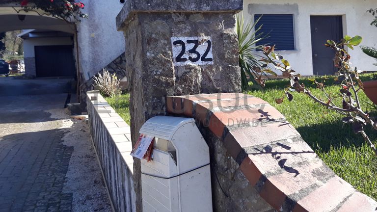 Moradia V3 + Terreno · Pombal