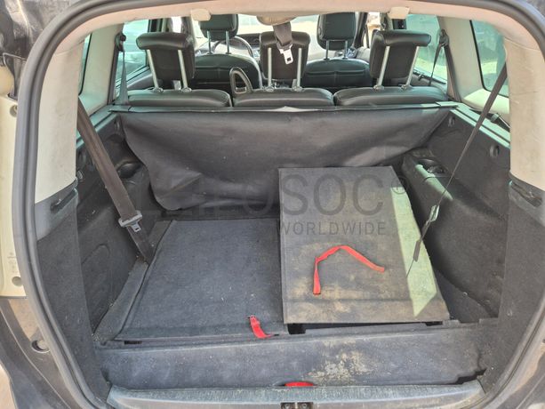 Renault Grand Scénic · Ano 2013