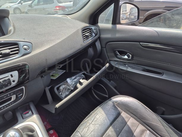 Renault Grand Scénic · Ano 2013