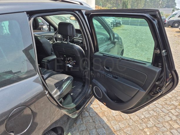 Renault Grand Scénic · Ano 2013