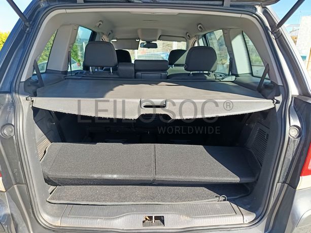 Opel Zafira · Ano 2011