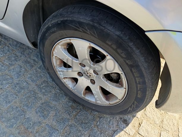 Peugeot 307 · Ano 2003