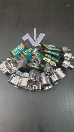 CONJUNTO 13 CHAVES DE CAIXA 6 PONTOS DE 3/8"