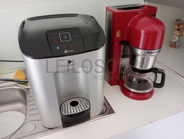 Mobiliário e Decoração · Equipamentos
