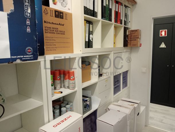 Mobiliário e Decoração · Equipamentos