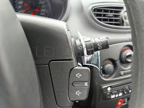 Renault Clio · Ano 2010