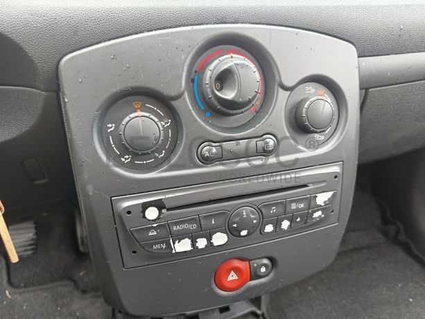 Renault Clio · Ano 2010