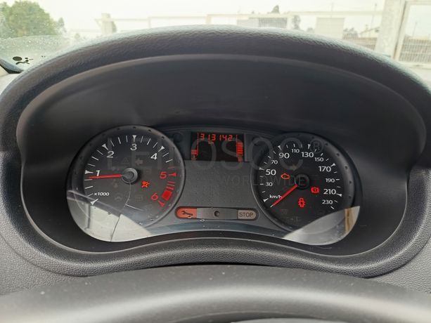 Renault Clio · Ano 2010