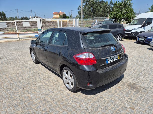 Toyota Auris · Ano 2012