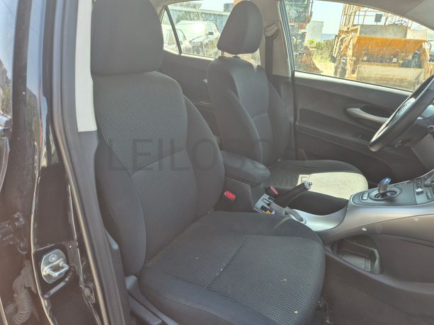 Toyota Auris · Ano 2012