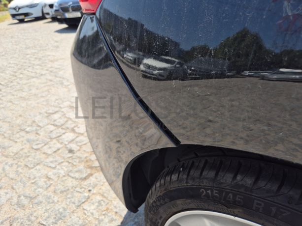 Toyota Auris · Ano 2012