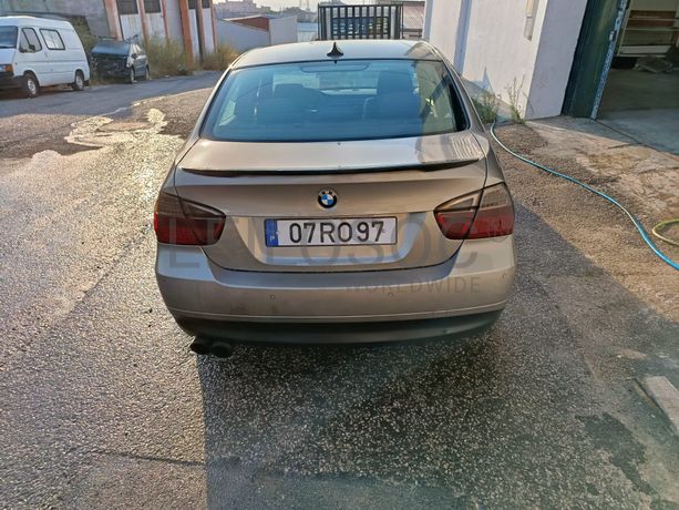 BMW 318 d · Ano 2008