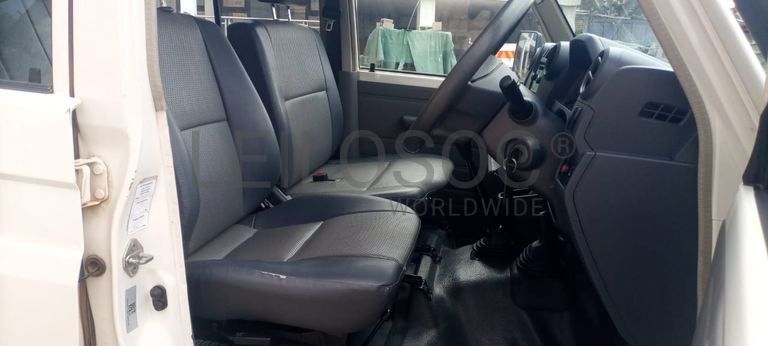 Toyota Land Cruiser - 2,70m