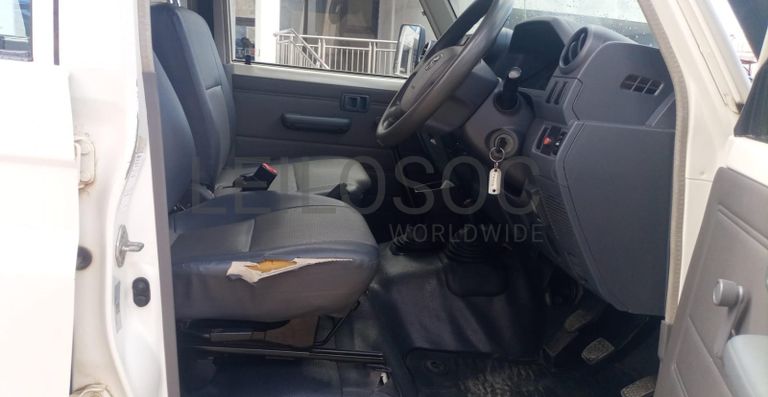 Toyota Land Cruiser - 2,70m