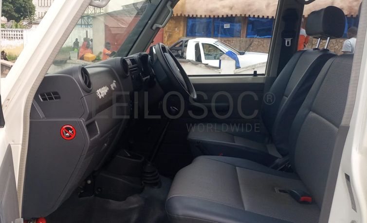 Toyota Land Cruiser - 2,70m