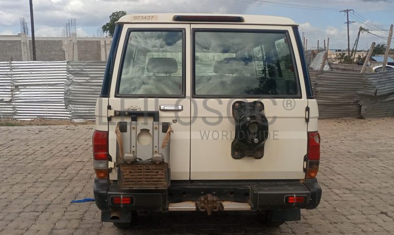 Toyota Land Cruiser - 2,70m