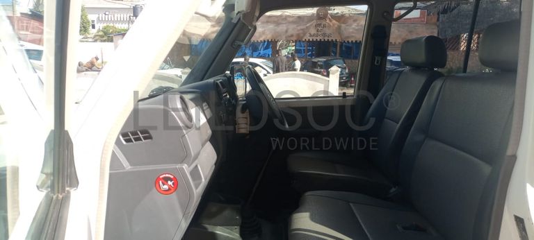 Toyota Land Cruiser - 2,70m