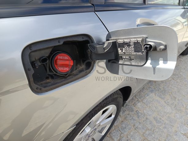 Mercedes-Benz C220 · Ano 2008