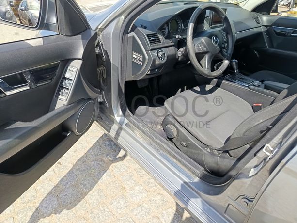 Mercedes-Benz C220 · Ano 2008