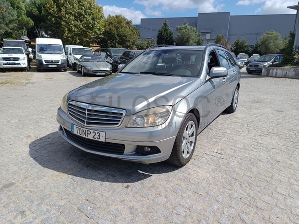 Mercedes-Benz C220 · Ano 2008