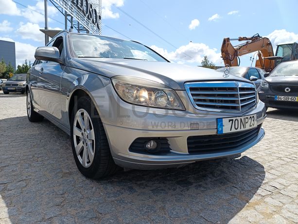 Mercedes-Benz C220 · Ano 2008