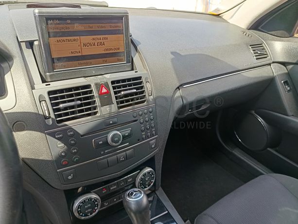 Mercedes-Benz C220 · Ano 2008