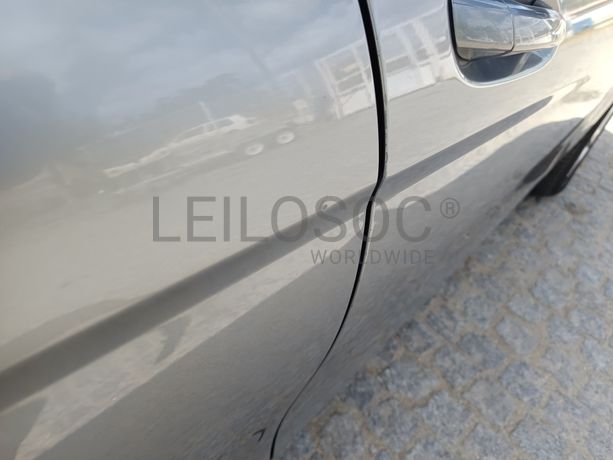 Mercedes-Benz C220 · Ano 2008