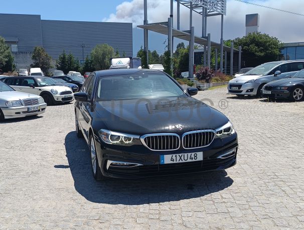 BMW 530 E Plug-in-Hybrid · Ano 2019