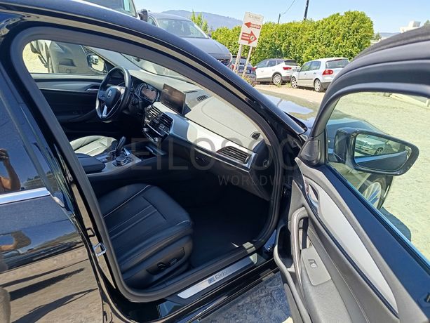 BMW 530 E Plug-in-Hybrid · Ano 2019