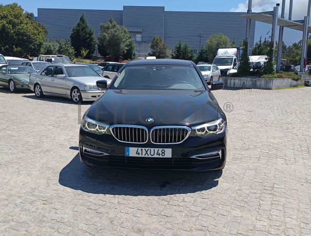 BMW 530 E Plug-in-Hybrid · Ano 2019