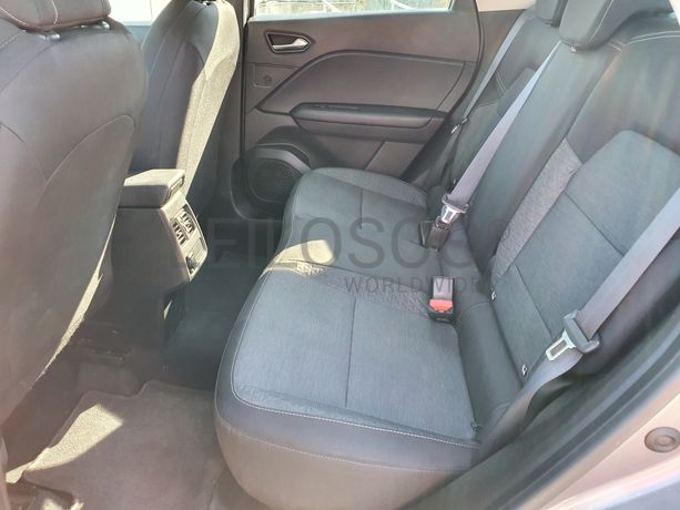 Renault Captur · Ano 2022