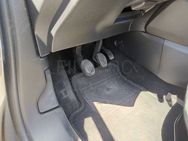 Peugeot 2008 · Ano 2020