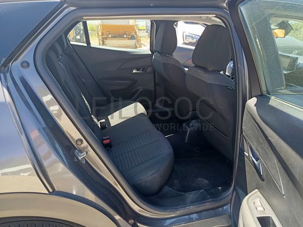 Peugeot 2008 · Ano 2020