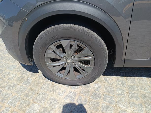 Peugeot 2008 · Ano 2020