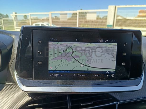 Peugeot 2008 · Ano 2020