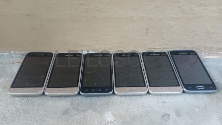 Telefones 