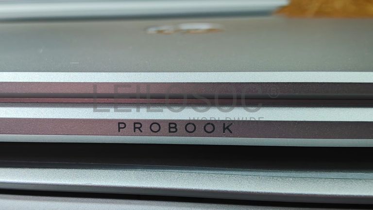 Portátil HP 440