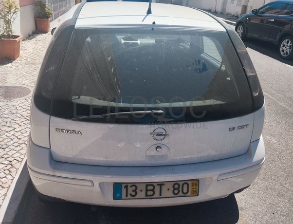 Opel Corsa 1.3 CDT · Ano 2006