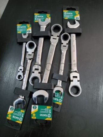 CONJUNTO DE 6 CHAVES BOCA/LUNETA C/ ROQUETE DE CABEÇA FLEXÍVEL