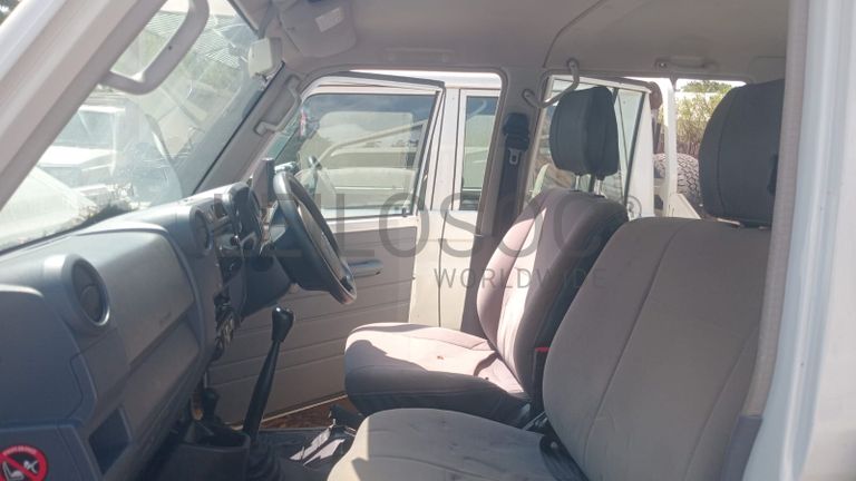 Toyota Land Cruiser LC79HZ