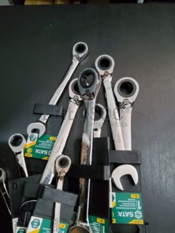 CONJUNTO DE 10 CHAVES REVERSÍVEIS COMBINADAS BOCA / LUNETA C/ ROQUETE