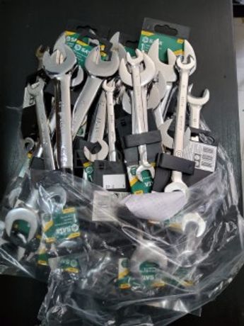 CONJUNTO DE 27 CHAVES BOCAS